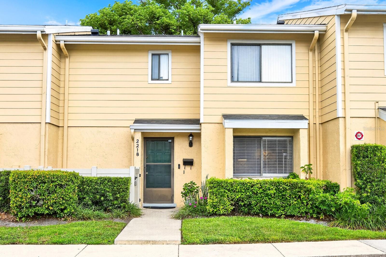 2218 McMahon Ct #1038 — photo