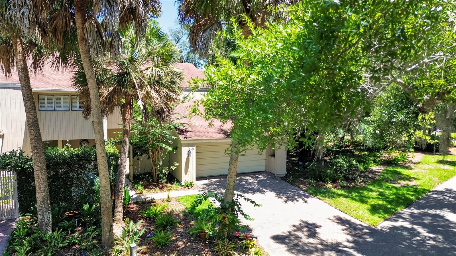 100 Hidden Oak Dr — photo