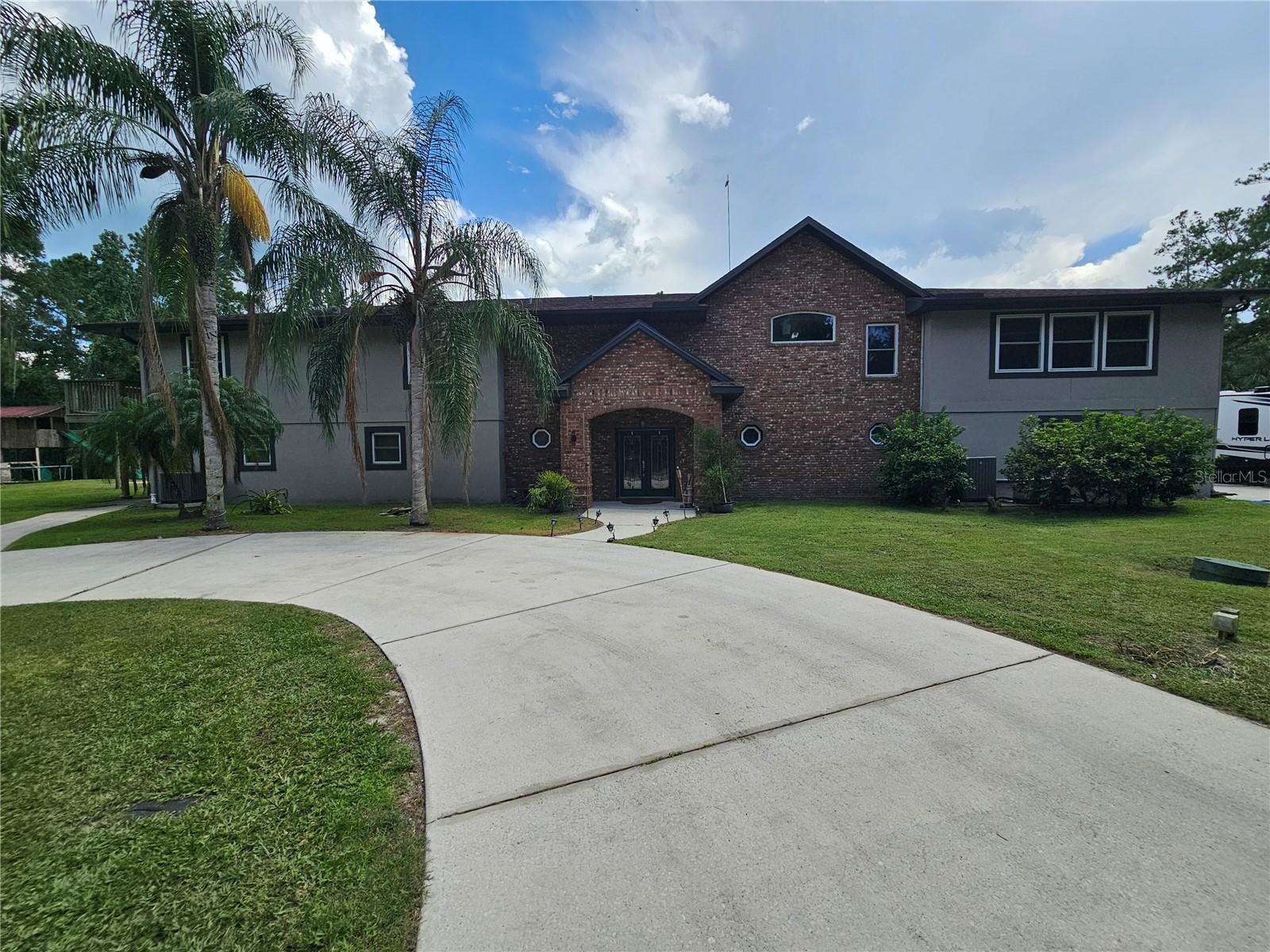 1607 Marty Dr — photo