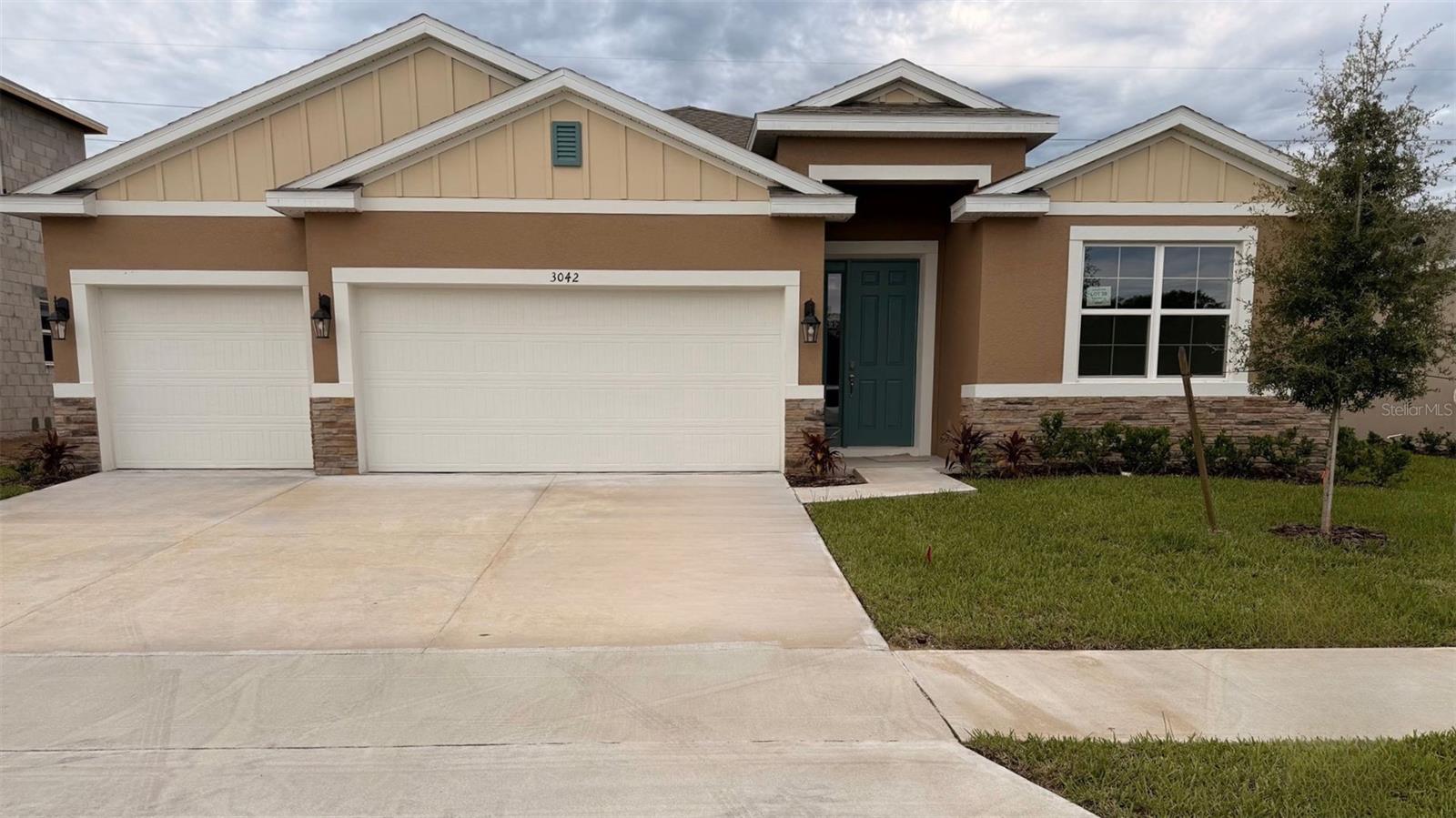 3042 Kingsman Trl — photo