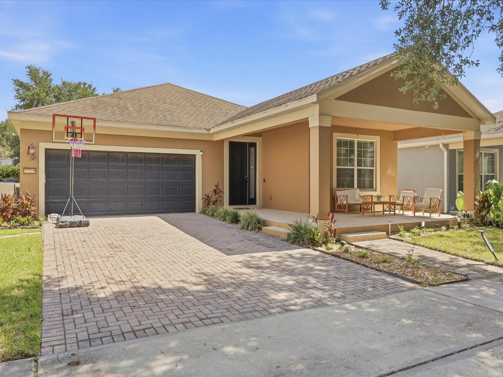 13219 Charfield St — photo