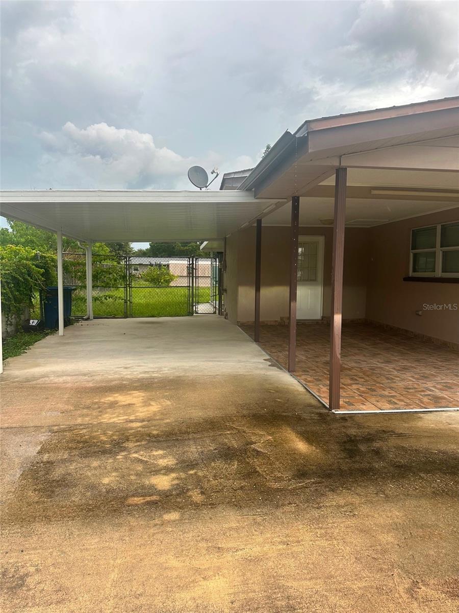2106 Avalon Road, Sebring, FL 33870 — photo 2