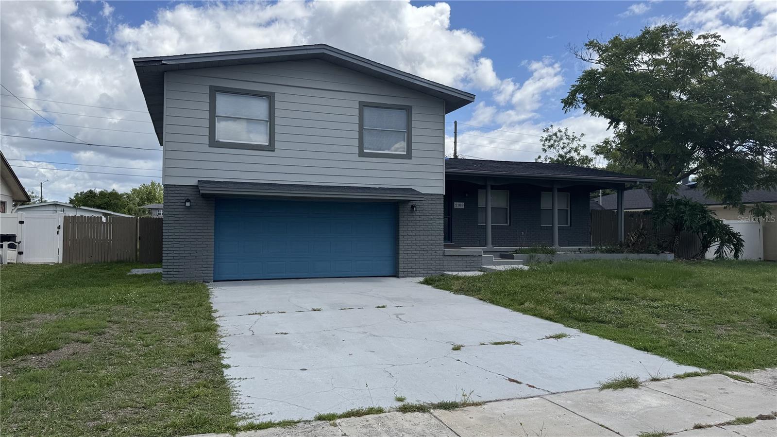 2189 Sussex Rd — photo