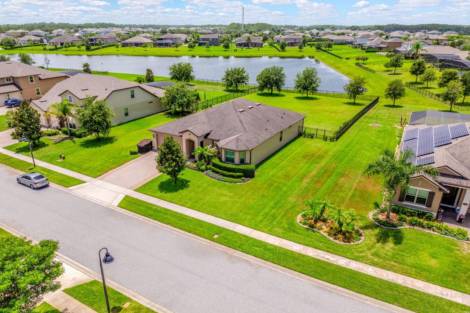 17590 Sailfin Dr — photo