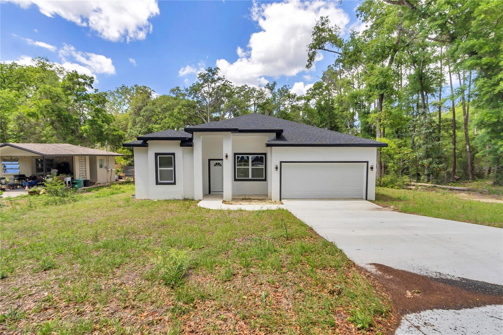 4592 SW Channel Heights Ct — photo