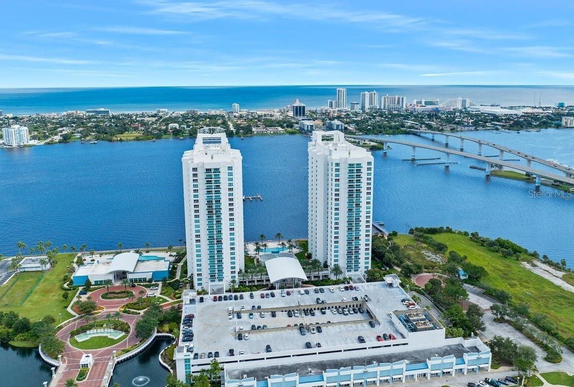 231 Riverside Dr #708-1 — photo