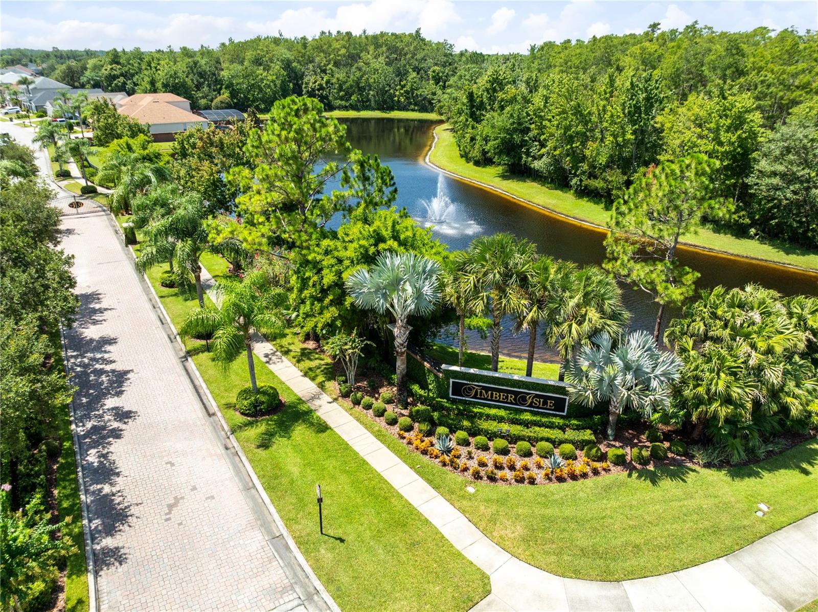 856 Timber Isle Dr — photo