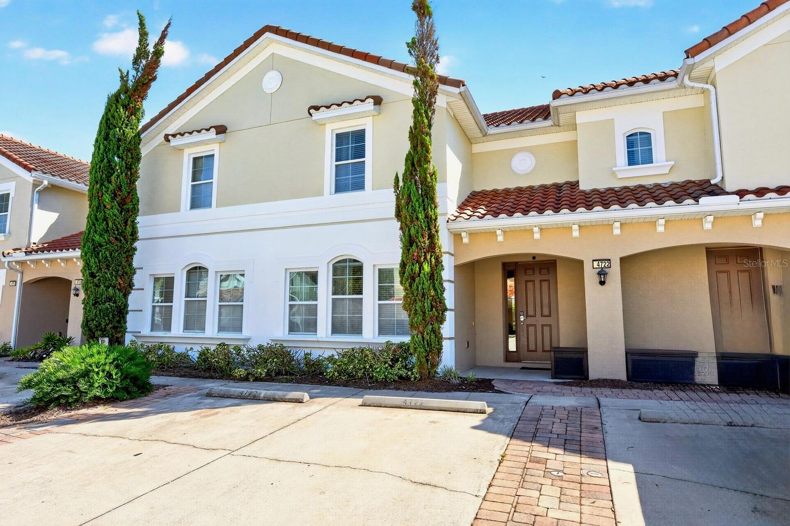 4722 Terrasonesta Dr — photo