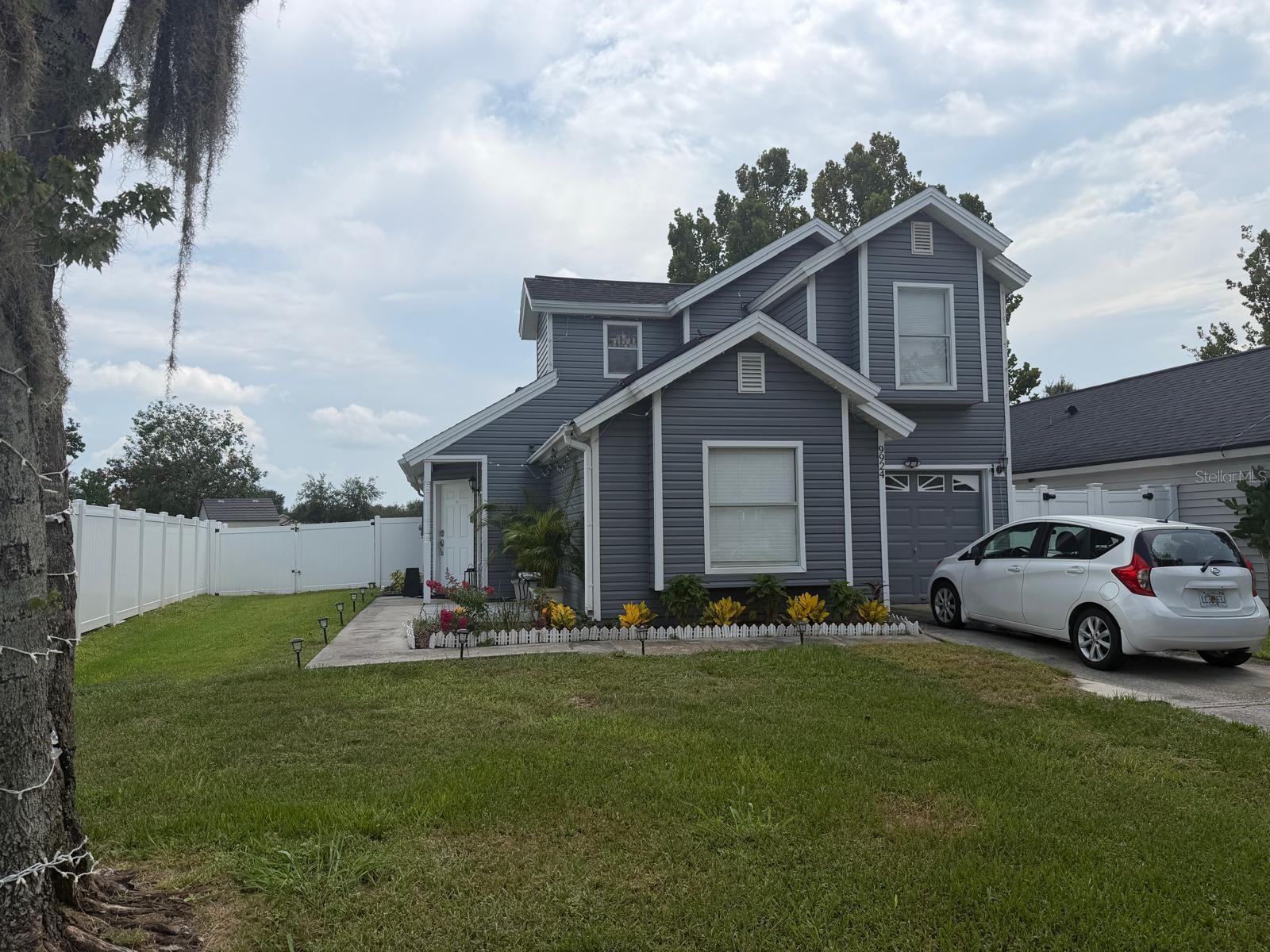 9924 Surrey Ridge Road, Orlando, FL 32825