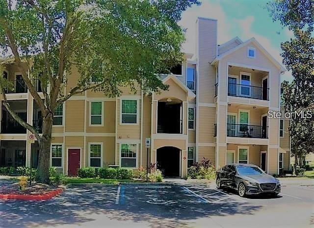 2015 Erving Cir #304 — photo