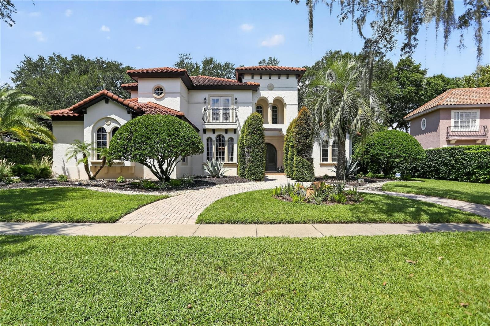8826 Southern Breeze Dr — photo