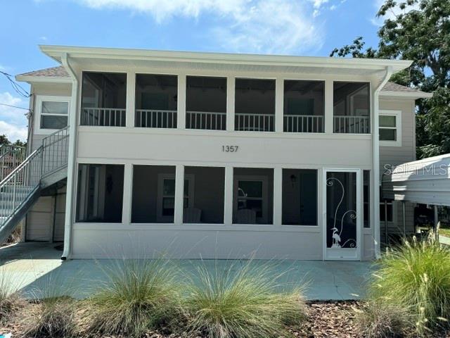 1357 Lakeshore Dr — photo