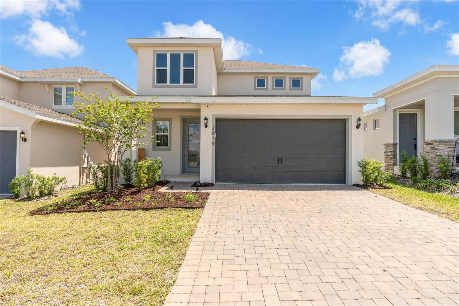 2019 Sunshine Peak Dr — photo