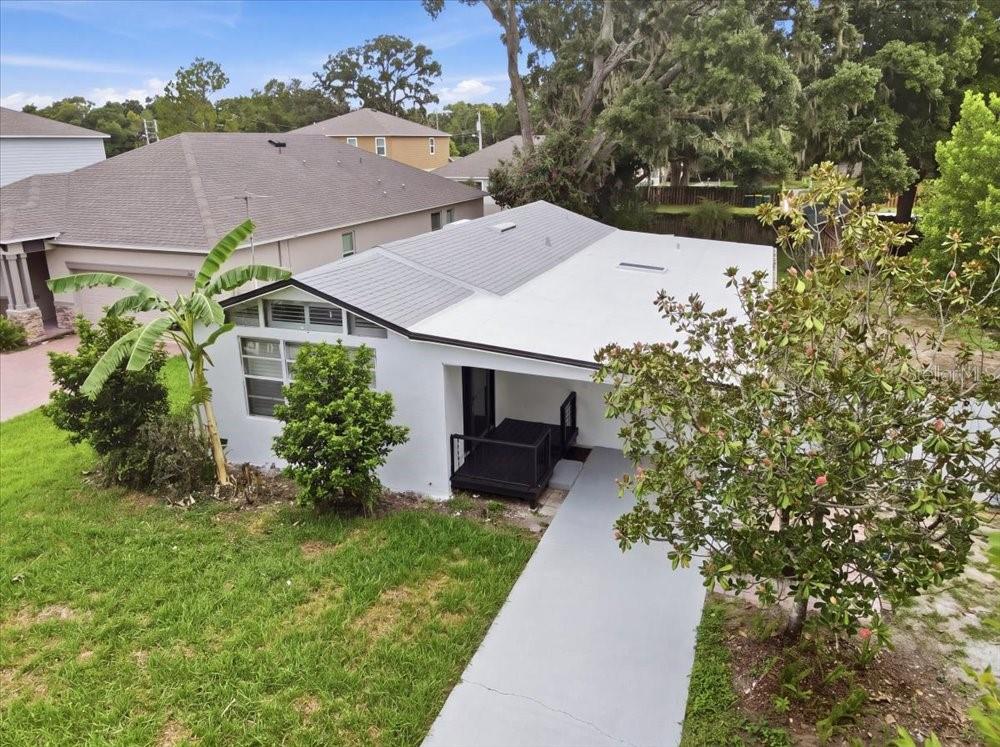 171 Stanley Bell Dr — photo