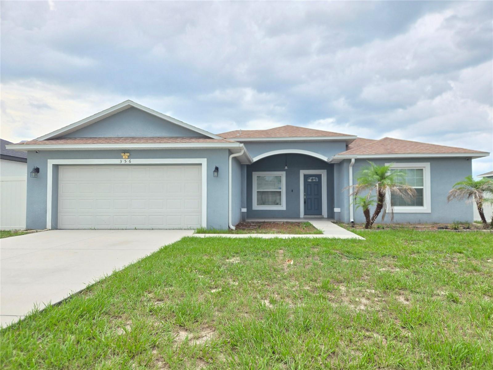 356 Gardenia Ct — photo