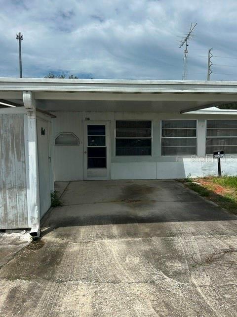 1472 N Melrose Dr — photo