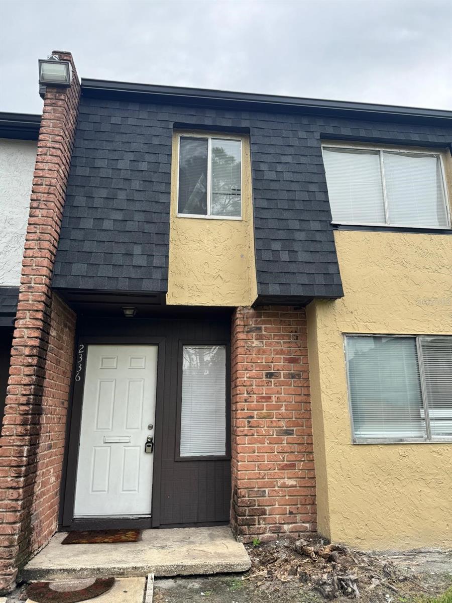2336 Huntington Green Ct #90 — photo