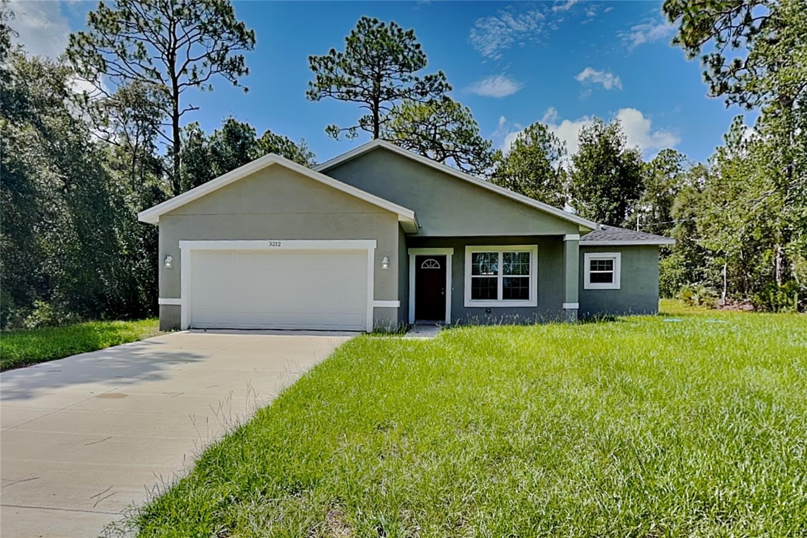 3212 W Marie Dr — photo