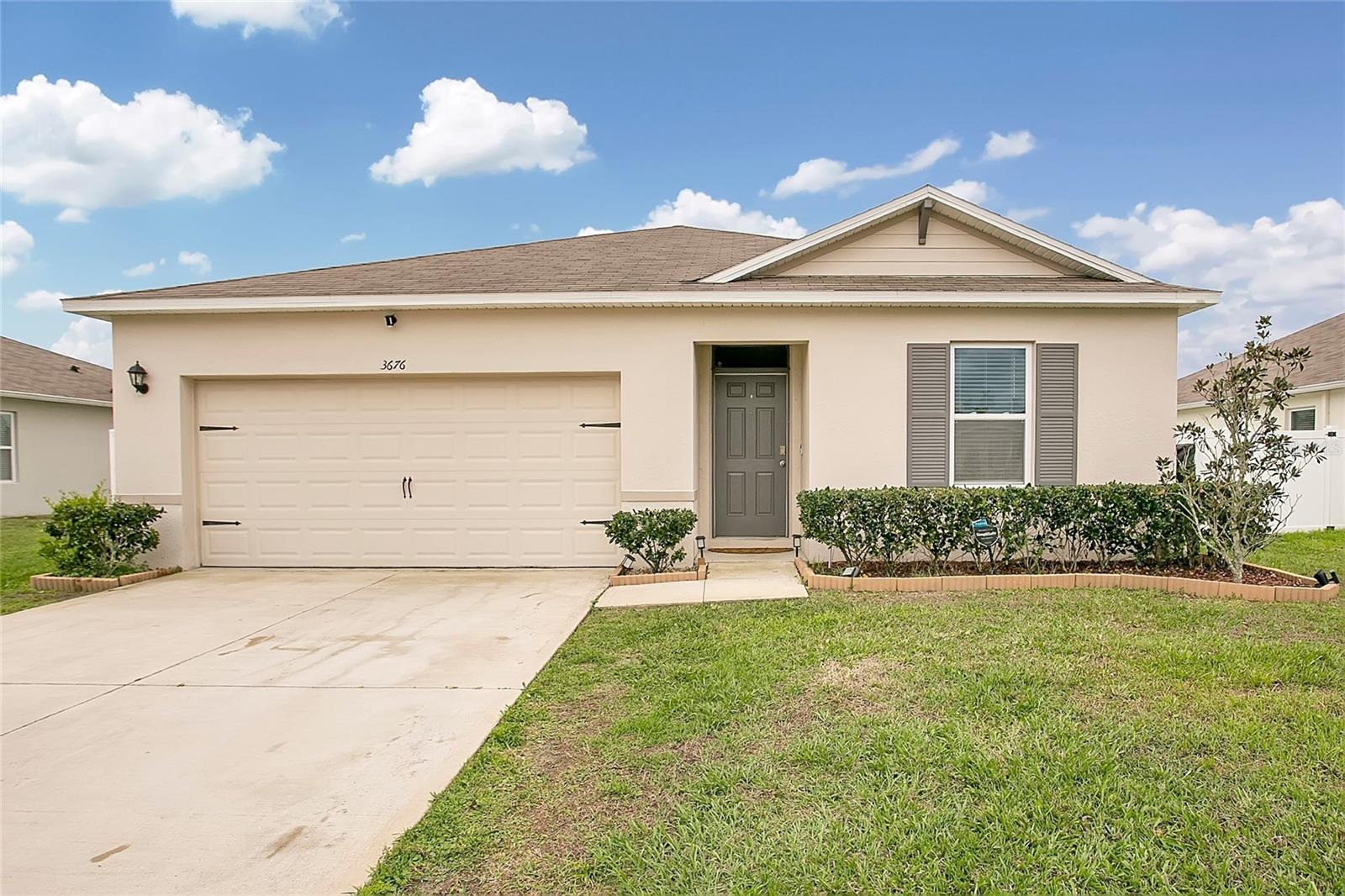 3676 Scarlet Oak Dr — photo