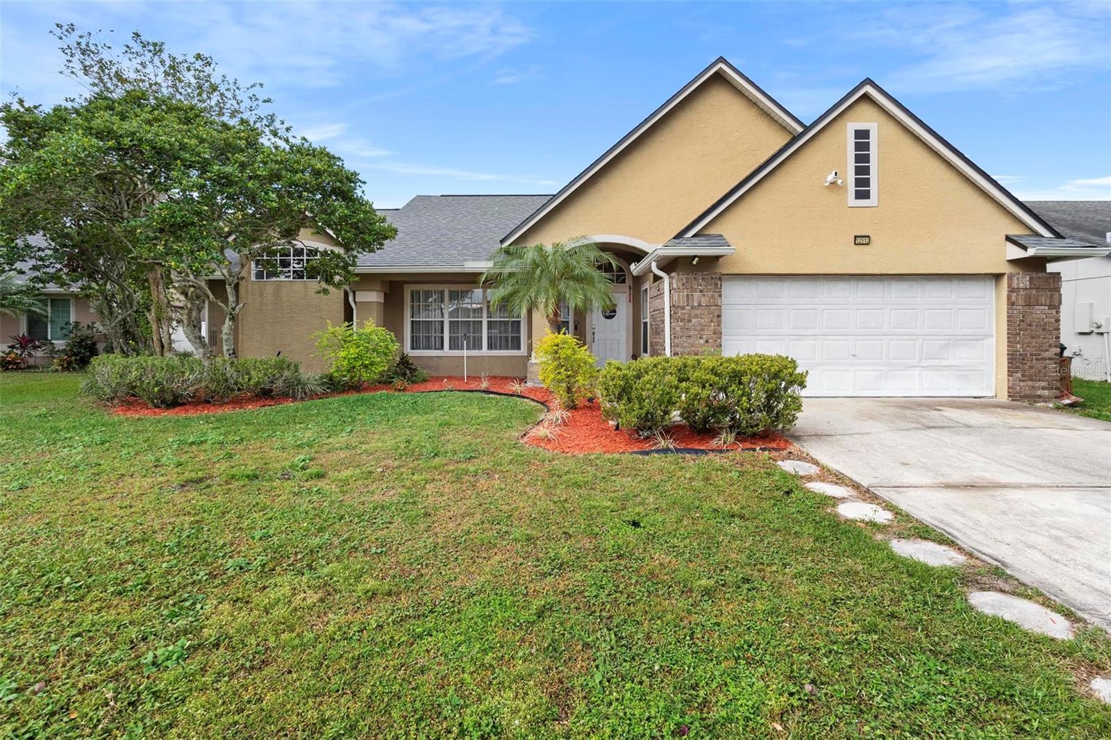 12512 Tillingham Ct — photo