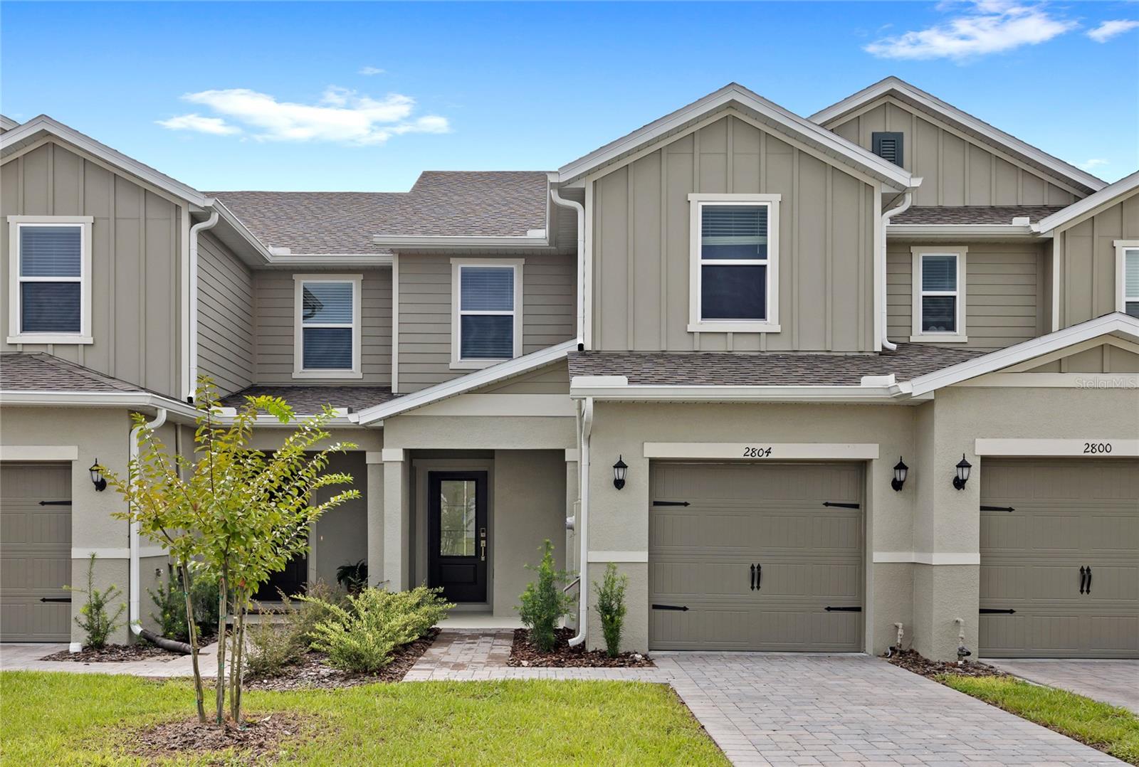 2804 Moonshadow Court — photo
