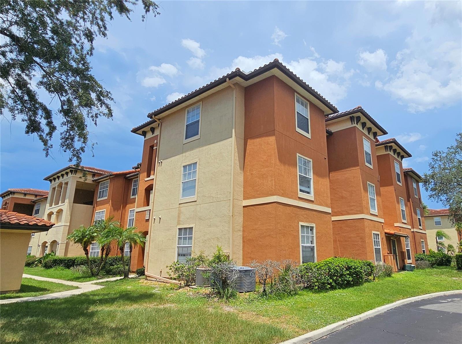 5578 Metrowest Blvd #1-310 — photo