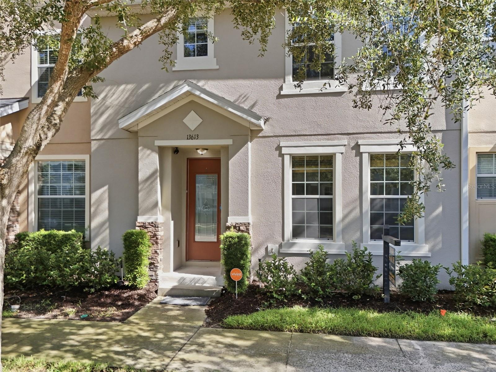 13613 Eridanus Dr — photo