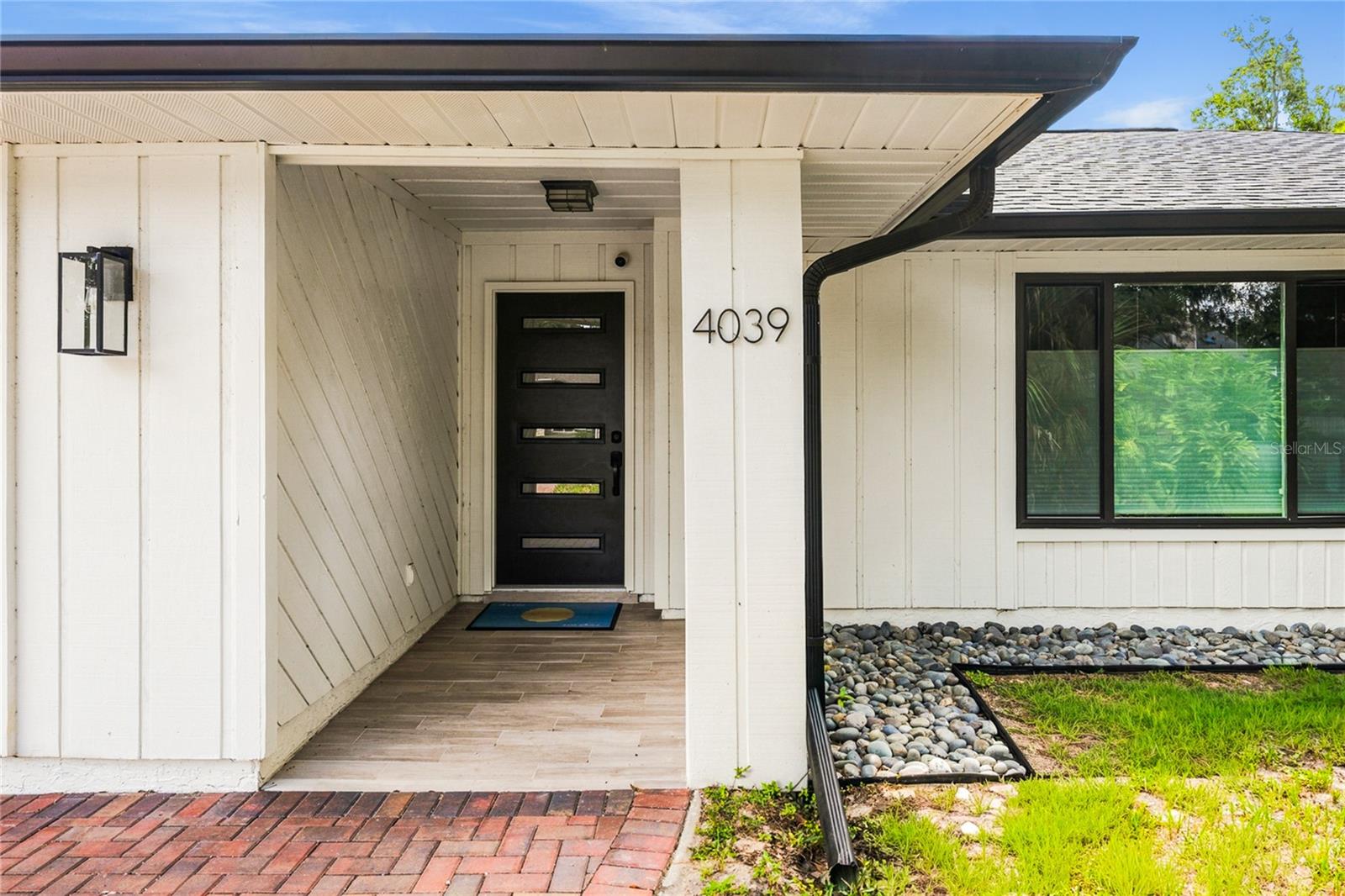 4039 Cool Water Ct — photo