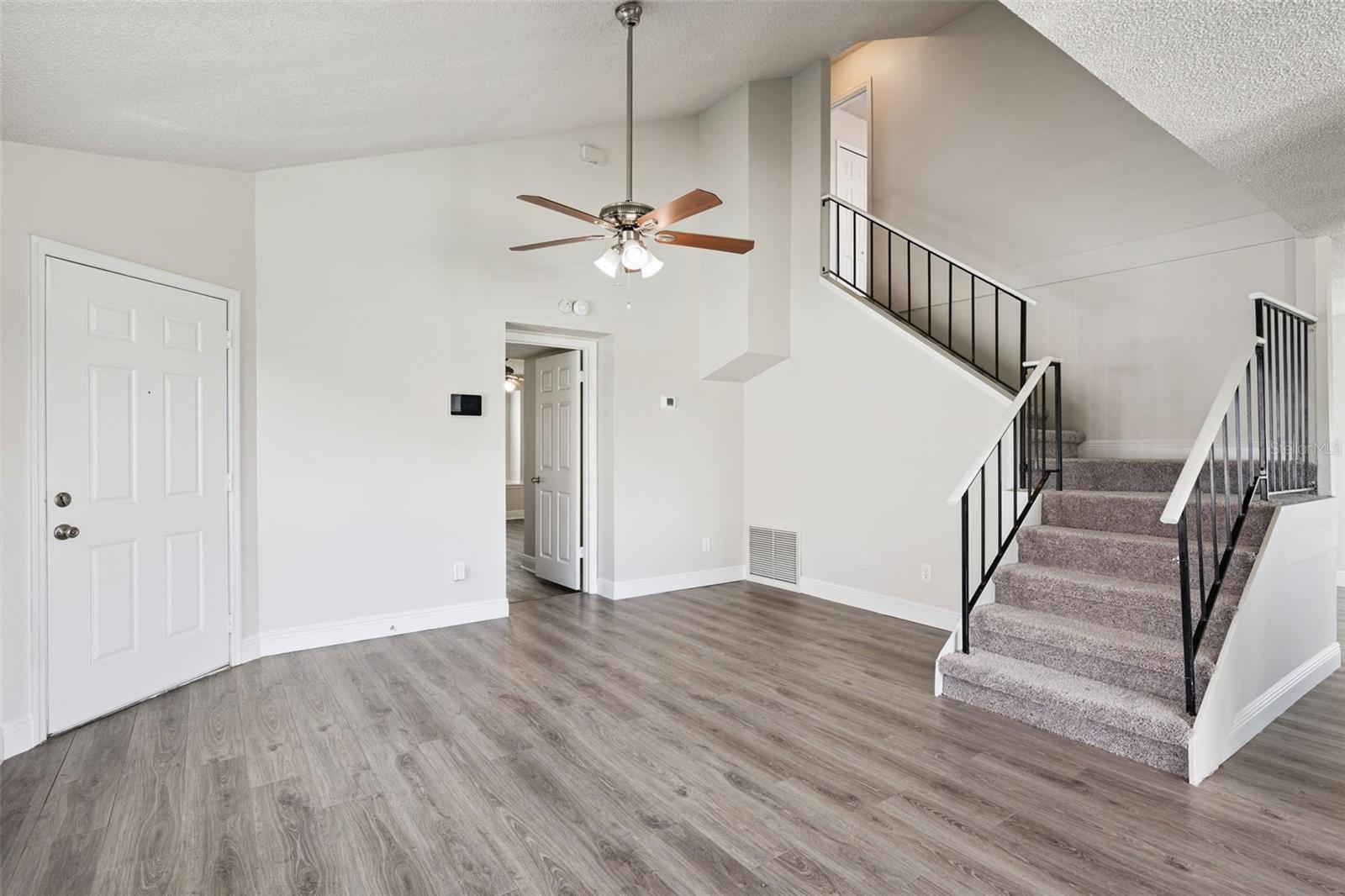 9816 Surrey Ridge Road, Orlando, FL 32825 — photo 3