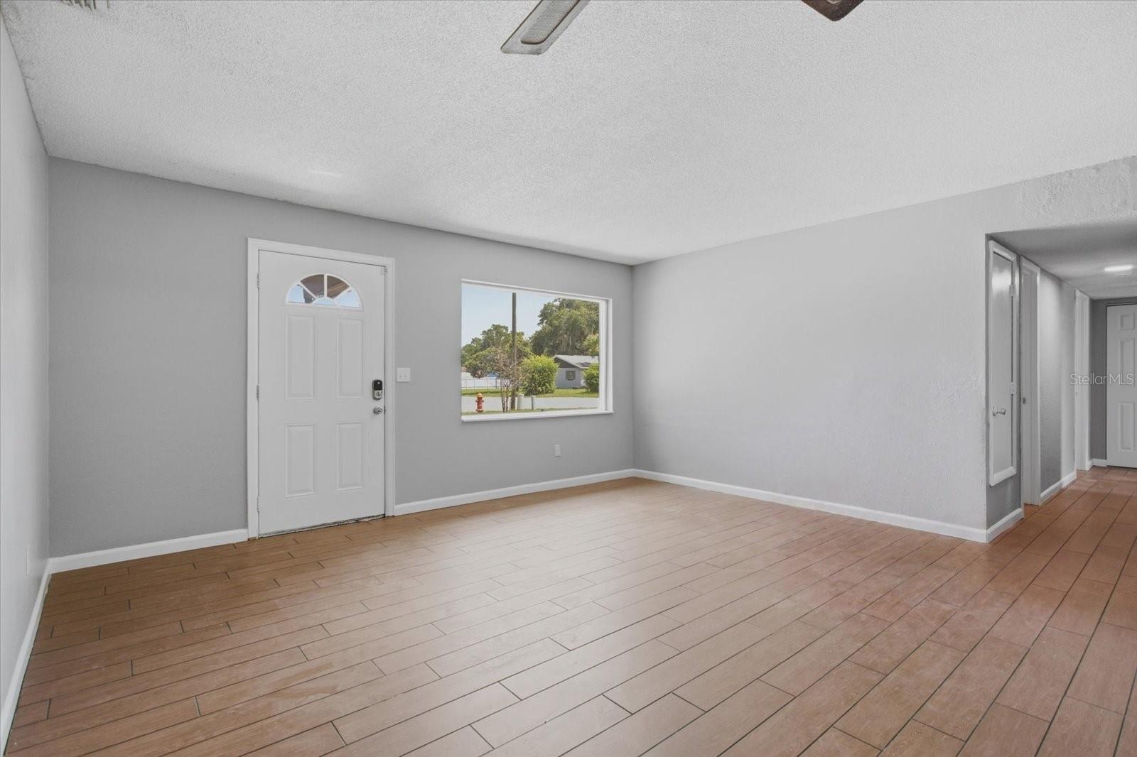 1412 Ormond Avenue, Apopka, FL 32703 — photo 2