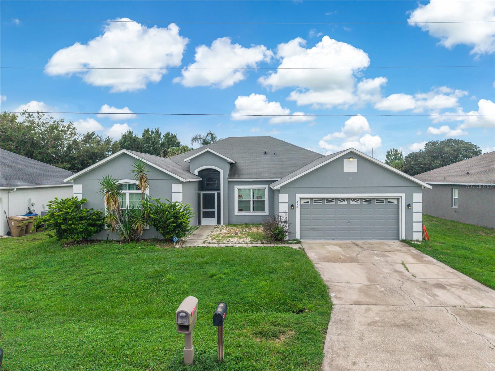 638 Bayport Dr — photo