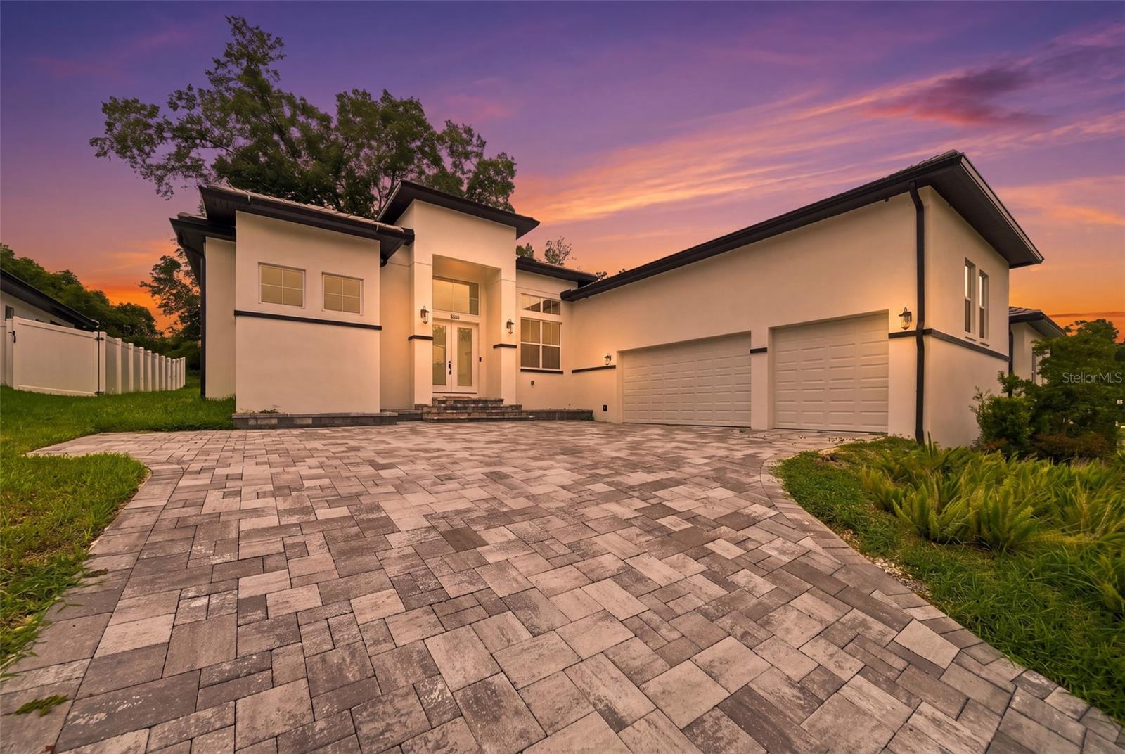555 Sanctuary Golf Pl — photo