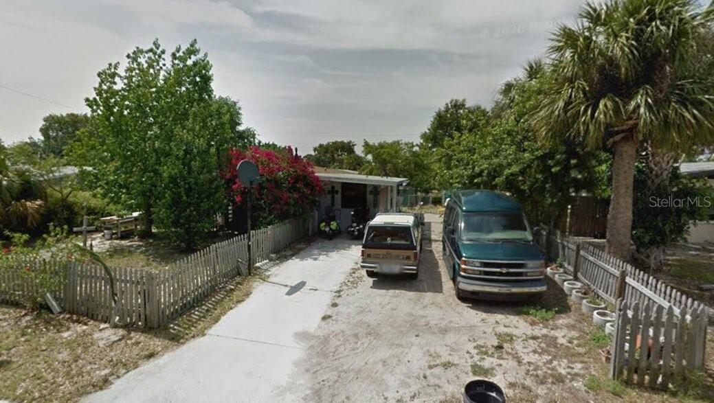 1515 Cunningham Ave — photo
