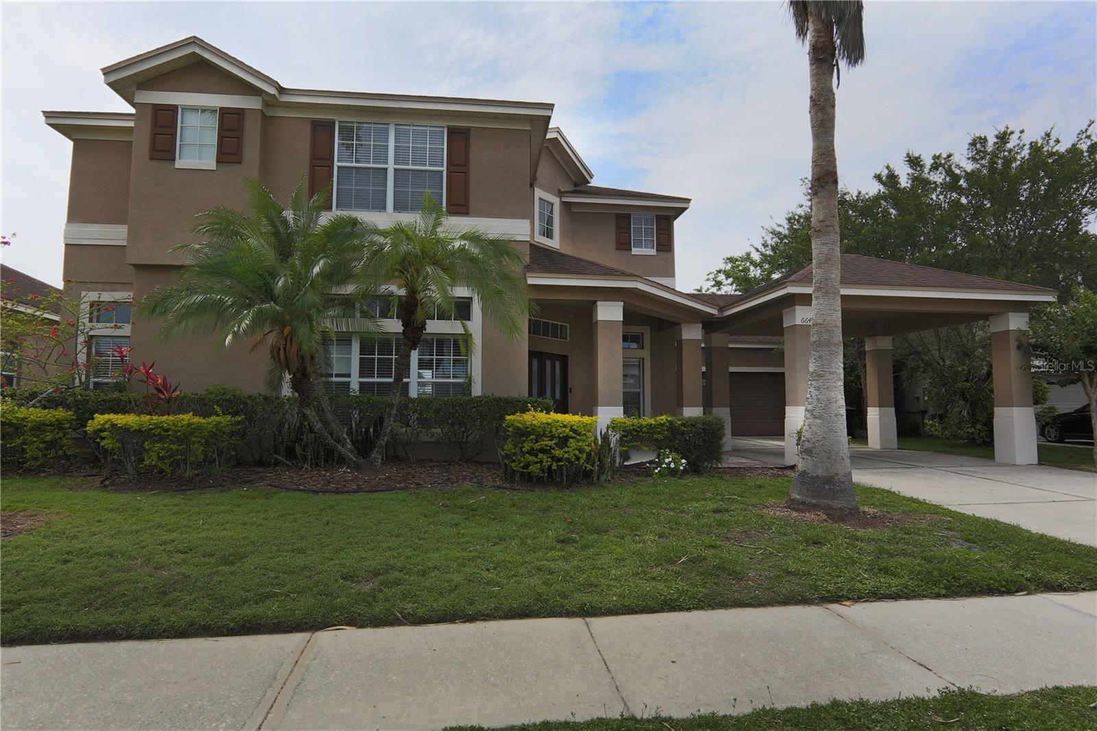 664 Cedar Forest Cir — photo