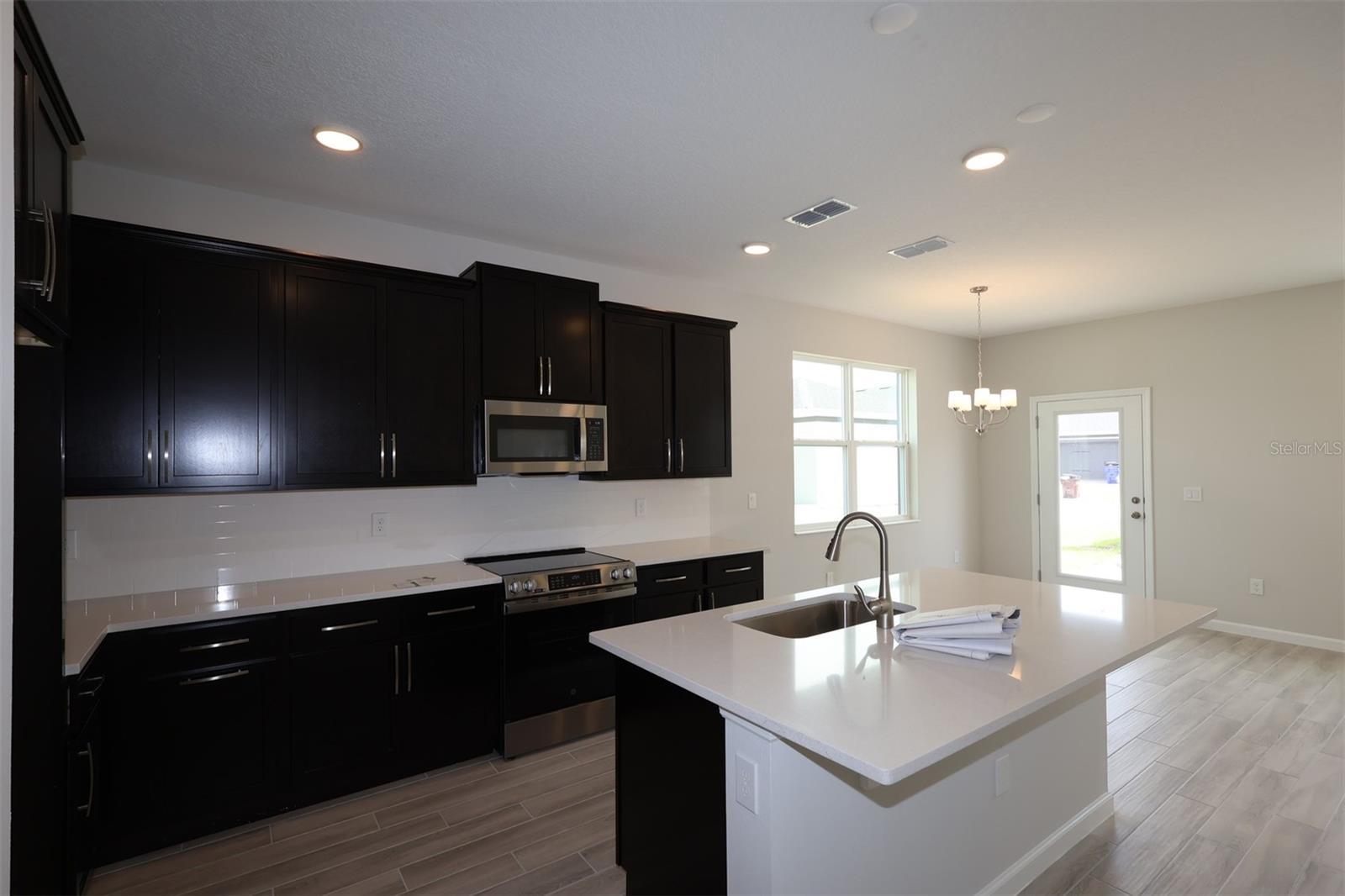 1385 Hyde Street, St Cloud, FL 34771 — photo 3