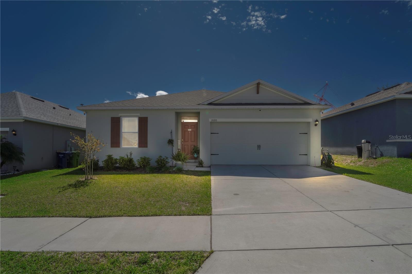 1020 Cambridge Dr — photo