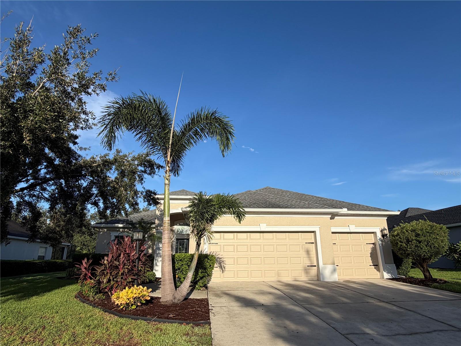 1416 Hickory View Cir — photo