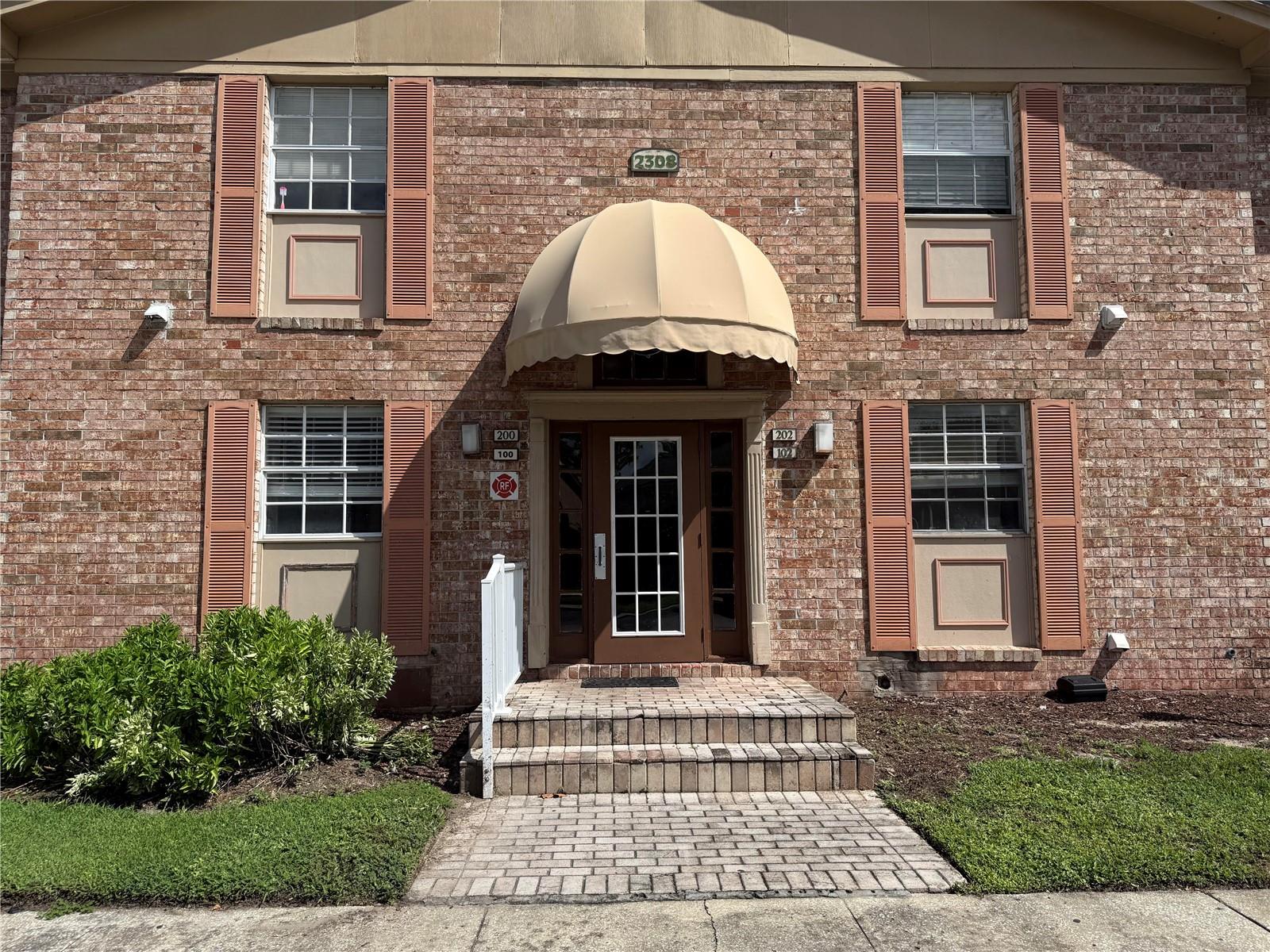 2308 Haywood Ct #100 — photo