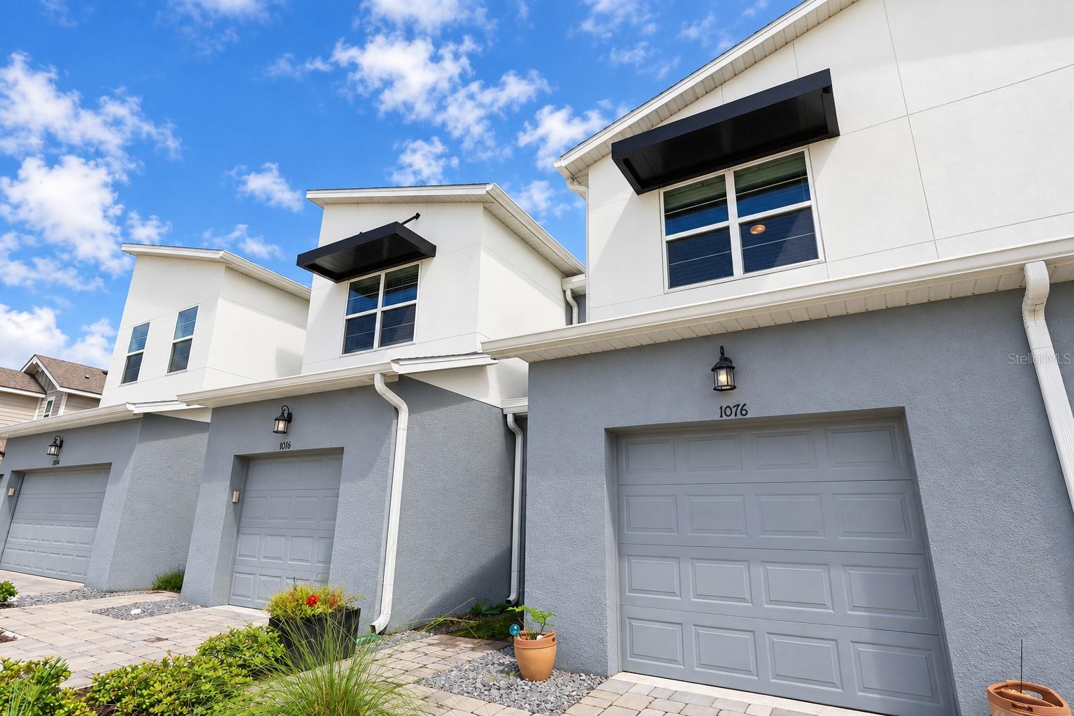 1076 Spring Palms Loop — photo