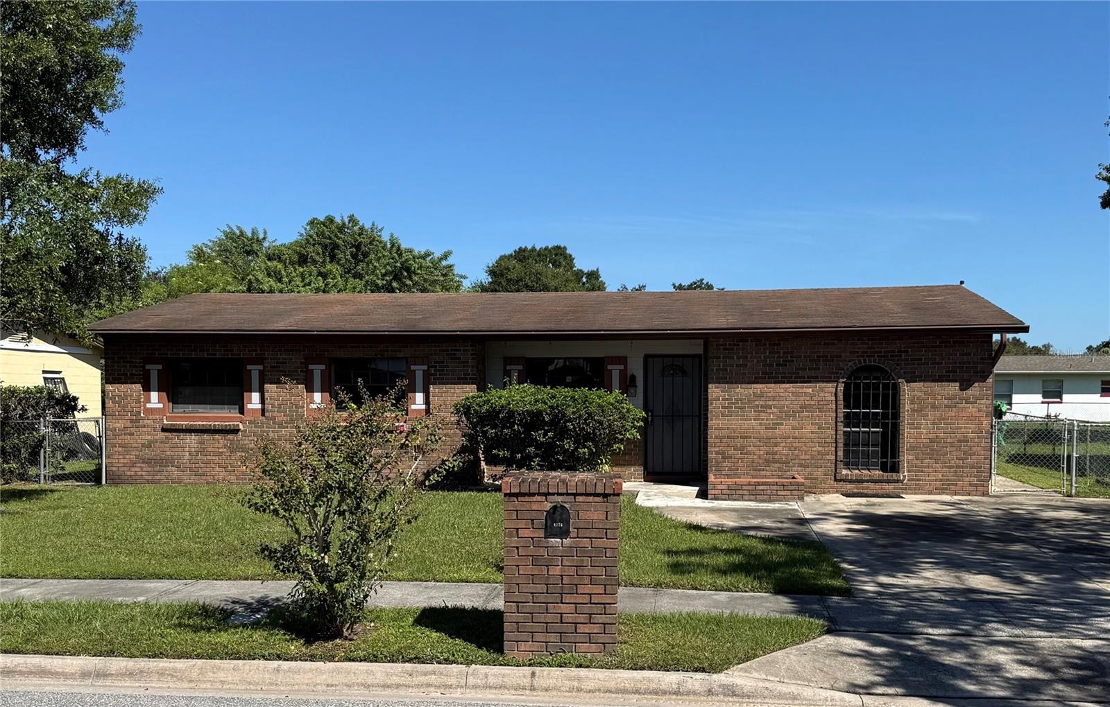 4723 Piedmont Ct — photo