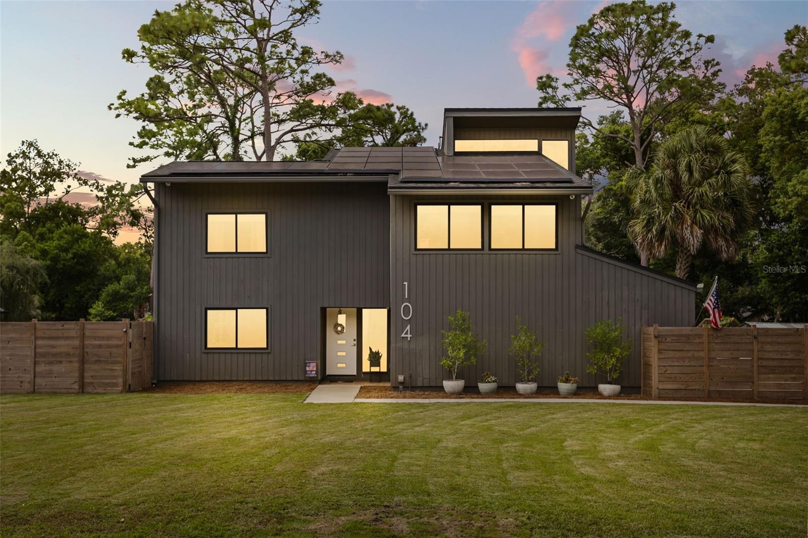 104 Wild Fern Dr — photo