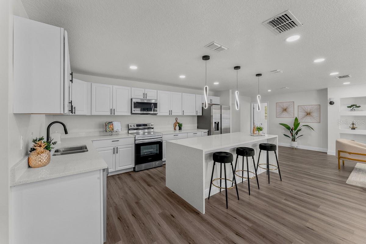 2 Blaine Tree Pl — photo