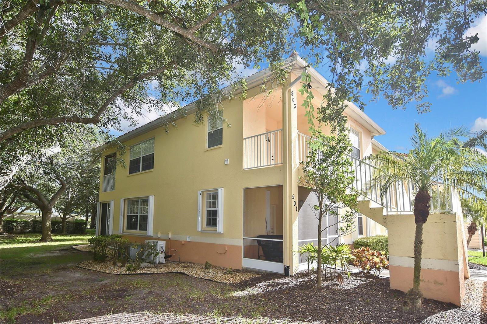 903 Casa Del Lago Way #903 — photo
