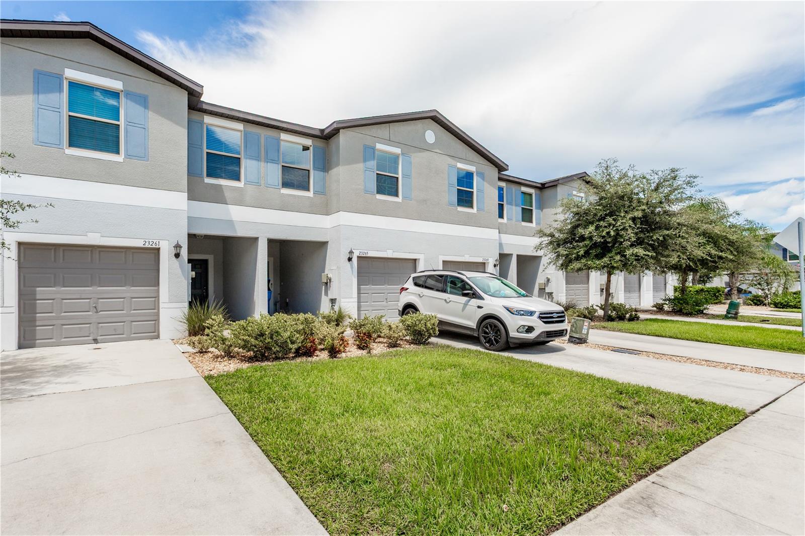 23265 Willow Glen Way — photo