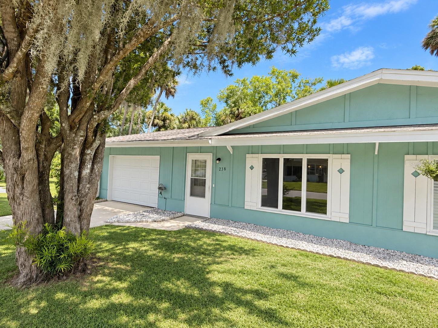 23 Country Club Dr #B — photo