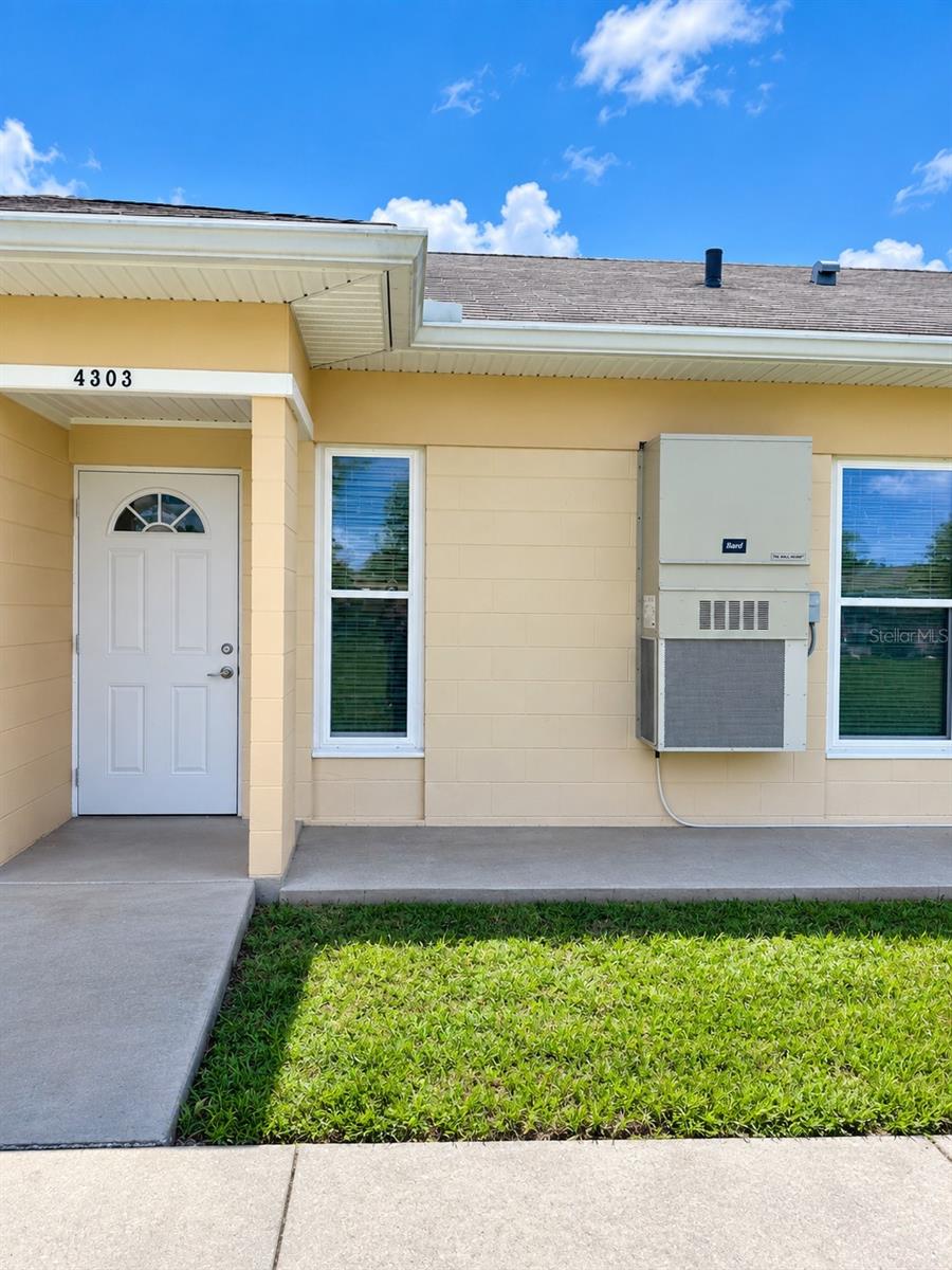 4303 Club Cir — photo