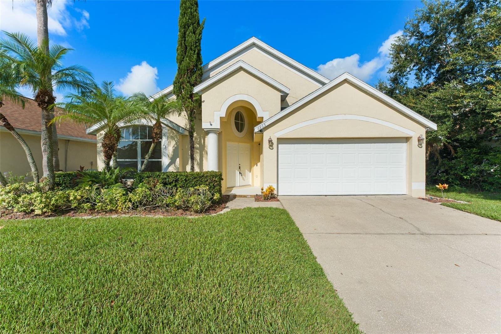 6865 Bougainvillea Crescent Dr — photo