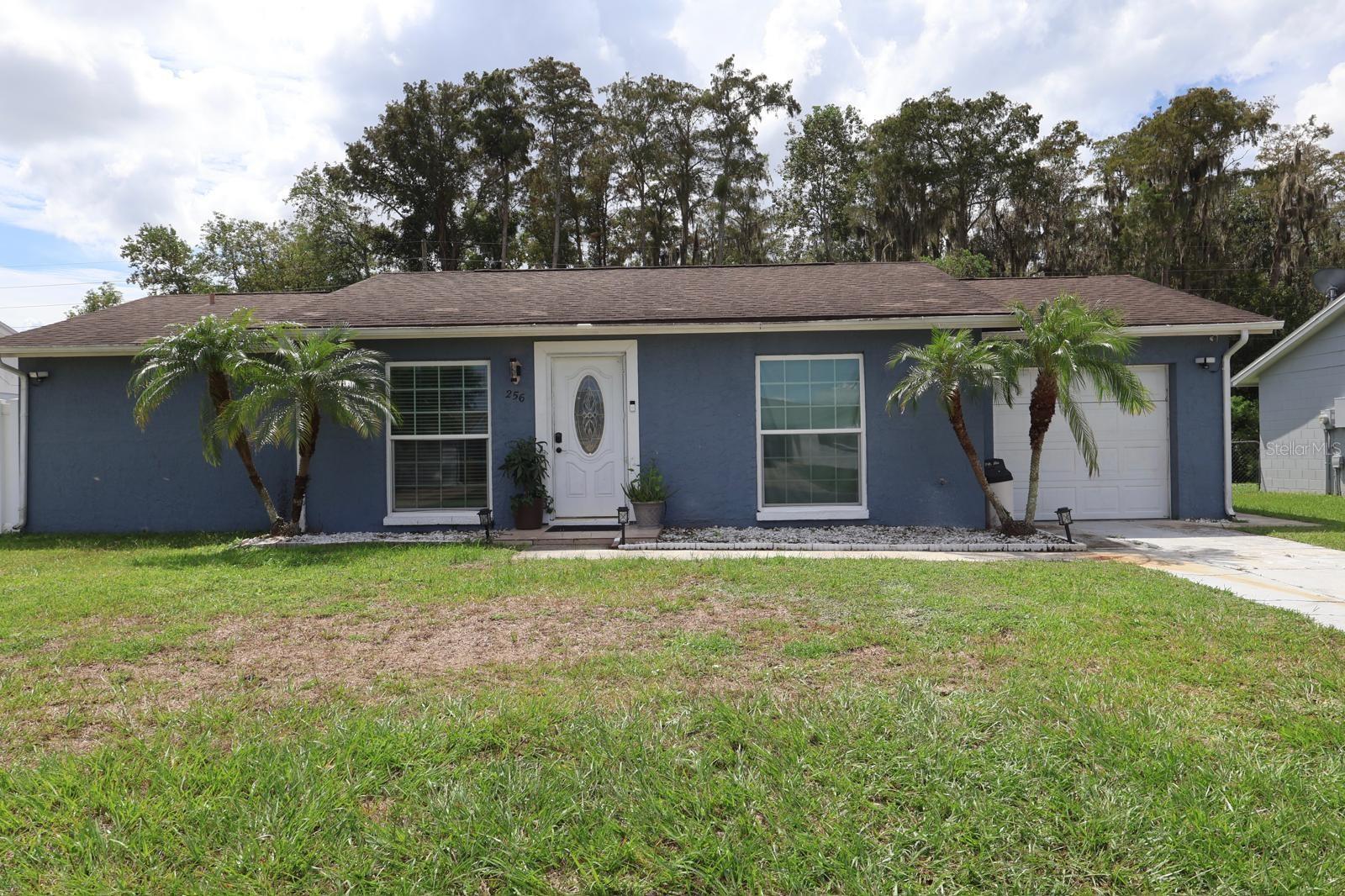 256 La Paz Dr — photo