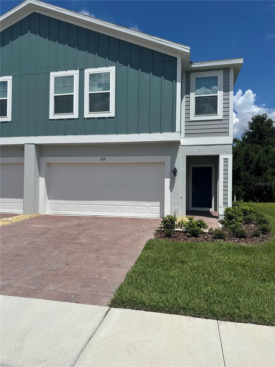 189 Glass Onion Dr — photo