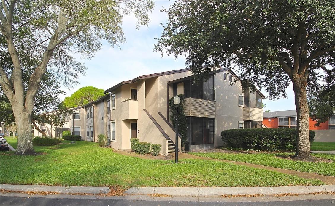 2918 Antique Oaks Cir #30 — photo